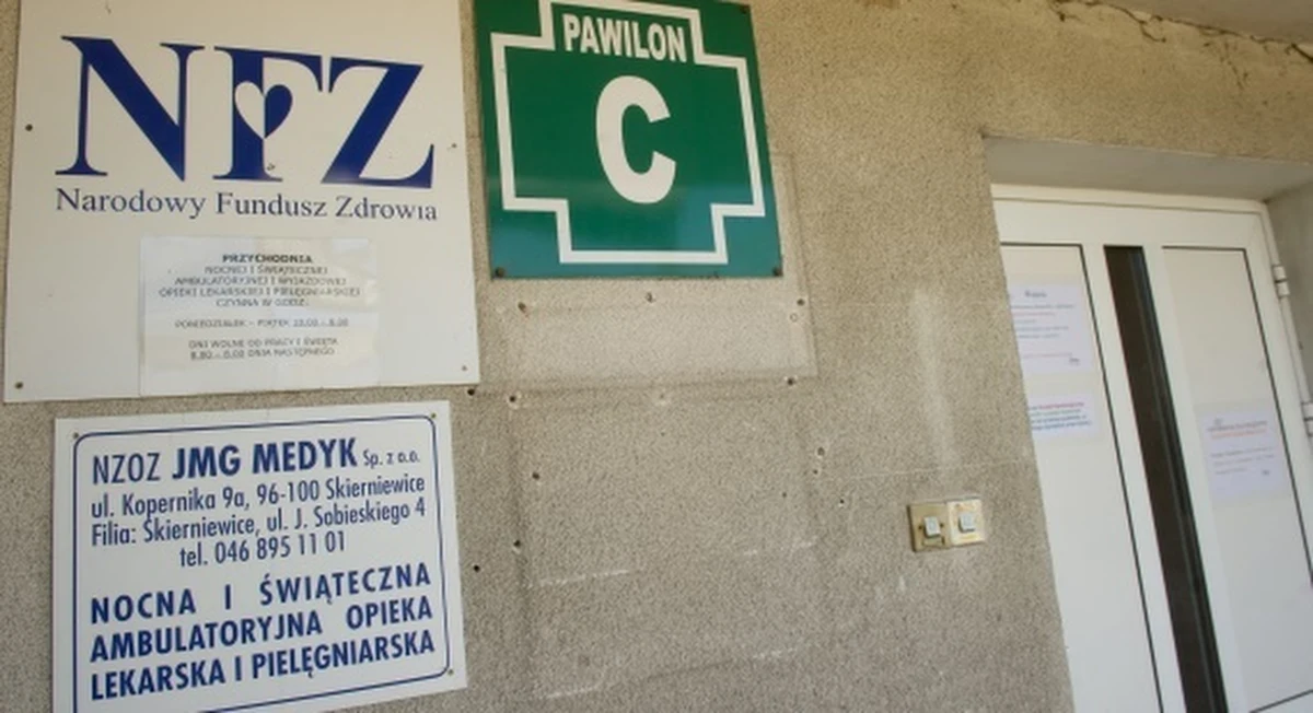 W punkcie nocnej i świątecznej opieki medycznej w Skierniewicach powinno dyżurować trzech lekarzy. W pracy był jeden. Prokuratura w Łodzi potwierdziła tym samym wcześniejsze ustalenia reportera RMF FM. Wkrótce placówka może stracić kontrakt z NFZ. 