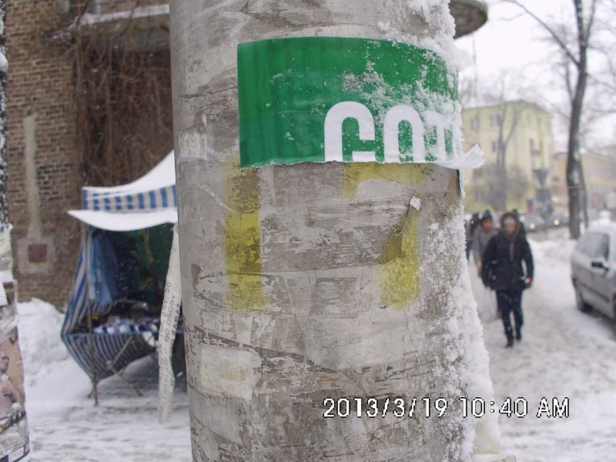 Lubelska straż miejska poważnie potraktowała walkę z rozlepianiem reklam na słupach, rynnach, czy latarniach. Przez ostatnie dwa miesiące wlepiła dwa razy więcej mandatów niż w zeszłym roku tym, którzy oszpecali ogłoszeniami miasto. To wszystko w ramach akcji "Czysty Lublin na wiosnę". 