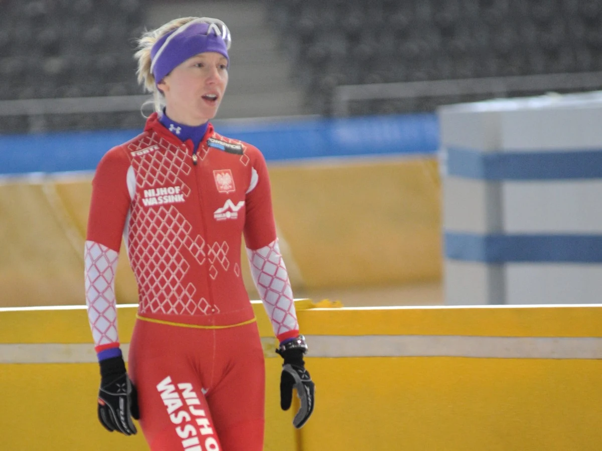 Nasze panczenistki mają na swoim koncie kolejny sukces. W Soczi zostały wicemistrzyniami świata w drużynie. Jak mówi Luiza Złotkowska, biało-czerwone są już zawsze wymieniane w gronie faworytek. Z naszą wicemistrzynią świata rozmawiał Patryk Serwański.