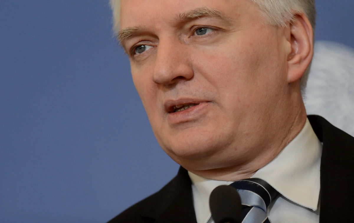 Minister sprawiedliwości Jarosław Gowin powiedział podczas spotkania ze studentami UW, że zgadza się ze zdaniem Lecha Wałęsy w sprawie wykorzystywania "ideologii gejowskiej" jako oręża walki politycznej. Zaznaczył, że to jego osobiste stanowisko.