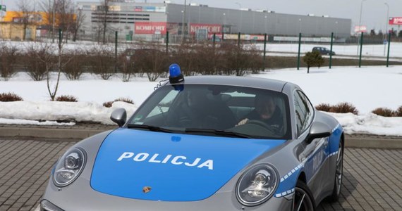 Policja Spaliła Primaaprilisowy Żart Z Porsche - Mobilna Interia W Interia.pl