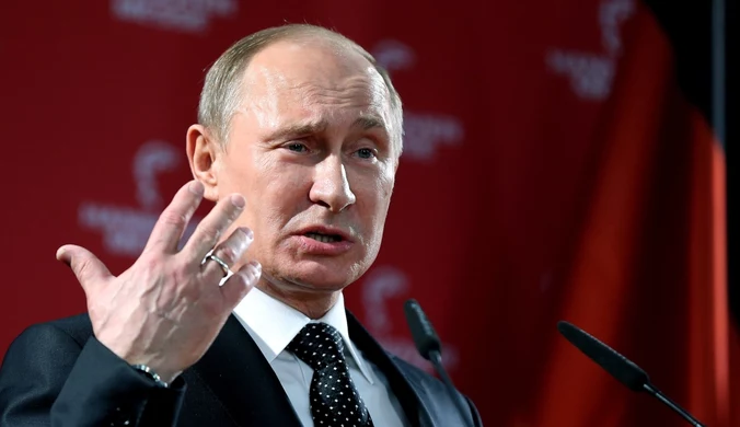 Rosjanie mają dość Putina - ponad połowa nie chce, by znów kandydował