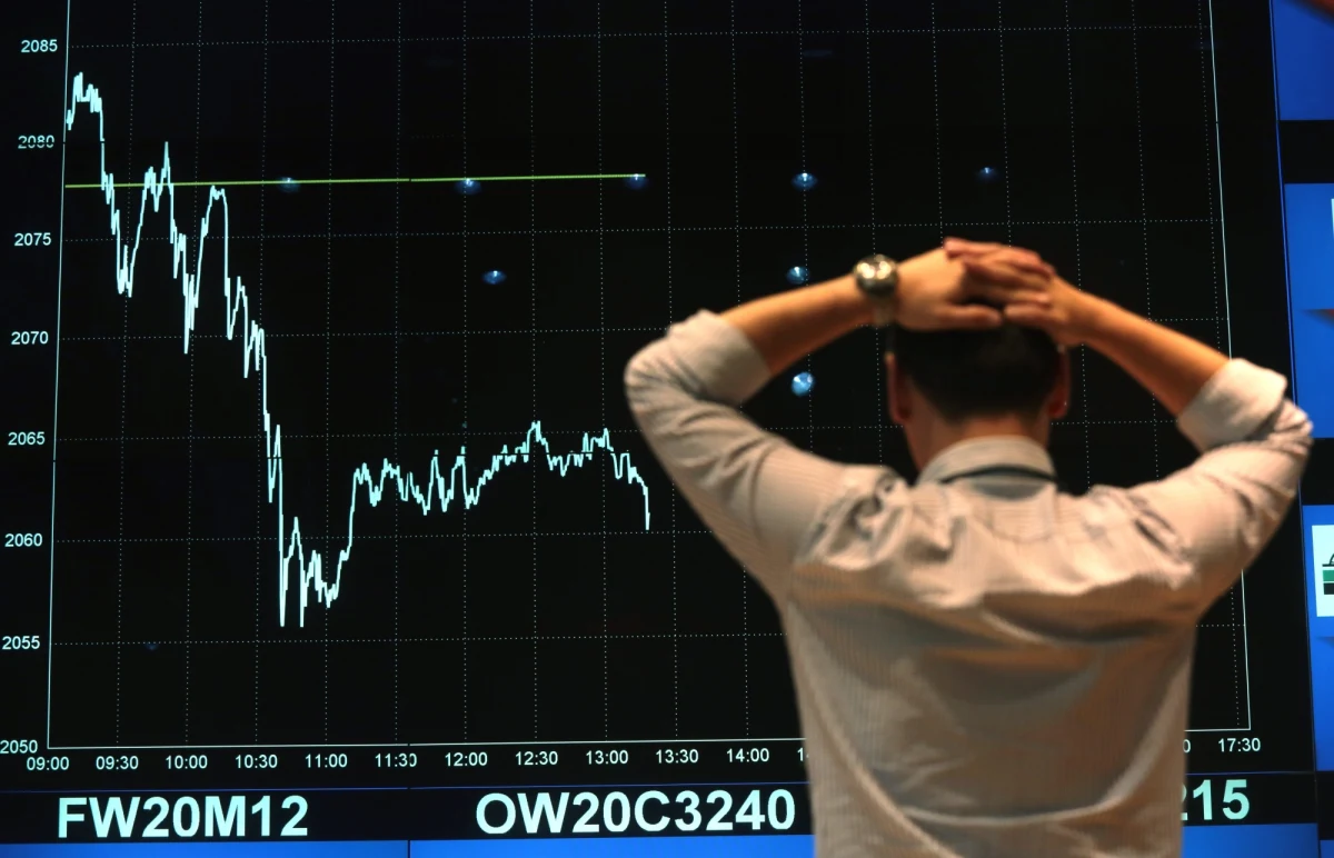 Reforma deregulacyjna nabiera tempa. Jarosław Gowin chce otworzyć kolejnych 80 zawodów - ujawnia "Rzeczpospolita". Lista profesji, które obejmie trzeci etap deregulacji, jest już gotowa.