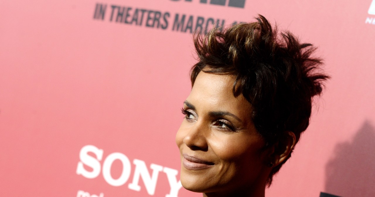 Halle Berry nie chce znać starszej siostry - pomponik.pl