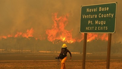 Potężne pożary szaleją w Kalifornii. Ogień objął tysiące hektarów