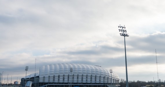 Wojewoda wielkopolski Piotr Florek zamknął sektor gości poznańskiego Stadionu Miejskiego na najbliższy mecz ligowy, w którym Lech podejmie Widzew Łódź. To efekt burd, jakie wywołali podczas ostatniego spotkania fani Wisły Kraków.