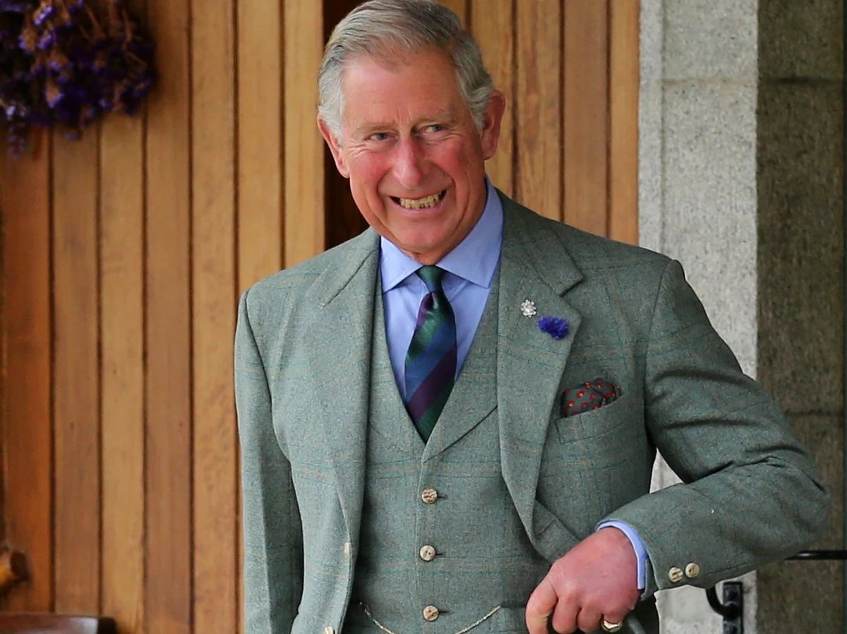 Spadający popyt i rosnące ceny zmusiły brytyjskiego następcę tronu do zamknięcia sklepu z organicznymi warzywami i owocami. Książę Karol otworzył go przed ośmioma laty koło swej rezydencji Highgrove w Gloucestershire na południowym zachodzie Anglii.