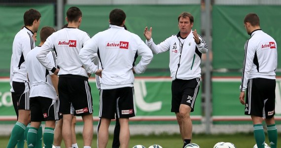 ​Z dwubramkową zaliczką Legia Warszawa przystąpi do drugiego meczu finału piłkarskiego Pucharu Polski. Na stadion przy Łazienkowskiej przyjeżdża Śląsk Wrocław.