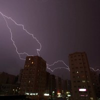 Burza z piorunami nad Kuwejtem [YASSER AL-ZAYYAT / AFP]