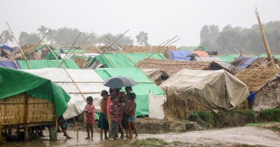 Cyklon Mahasen zagraża 8,2 mln ludzi w Indiach, Bangladeszu i Birmie - poinformowała ONZ. Władze Birmy i Bangladeszu ogłosiły ewakuację setek tysięcy osób z miejscowości położonych nad Oceanem Indyjskim. 