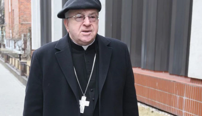 Biskup Lepa na łamach "Naszego Dziennika":  Kogo uwiera Trwam