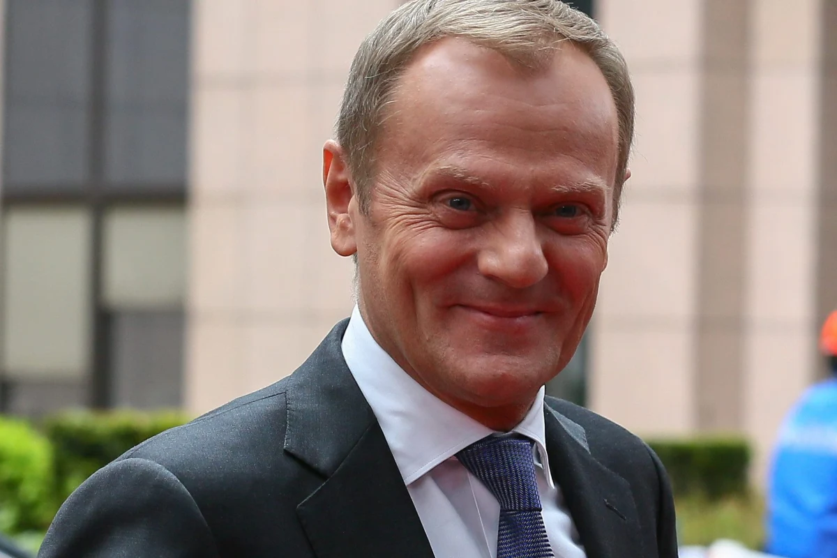 Premier Donald Tusk potwierdził w Brukseli, że jest namawiany do kandydowania na przewodniczącego Komisji Europejskiej. Zastrzegł jednak, że nie będzie teraz podejmował decyzji w tej sprawie.