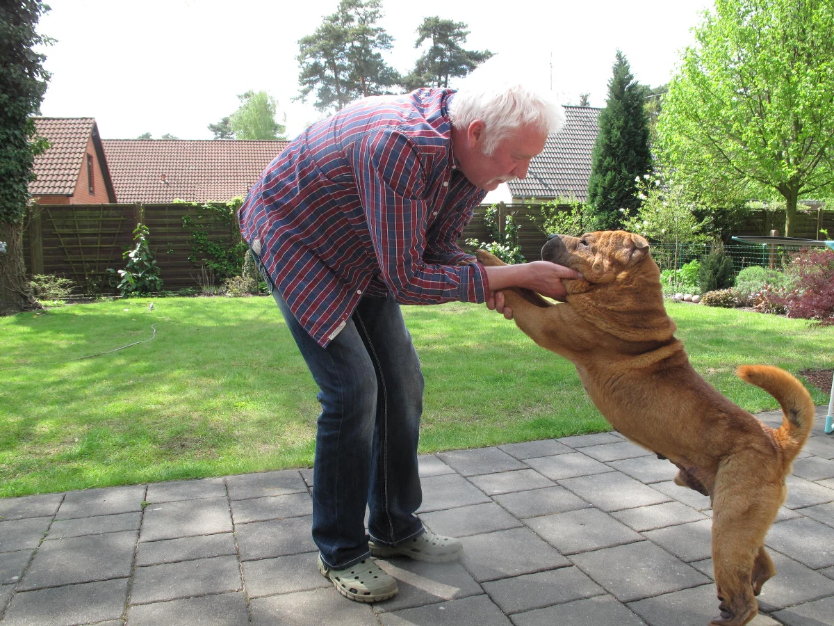"To jest propozycja nie od odrzucenia" - usłyszałem w telefonie. Chwile potem wiedziałem, że nie mam ochoty niczego odrzucać. Wyprawa do Władysława Kozakiewicza po dźwięk kozy - to nie jest coś, co zdarza się często.
