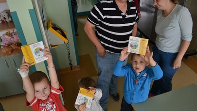 Koziołek Matołek zawitał do Wojewódzkiego Szpitala Dziecięcego w Toruniu