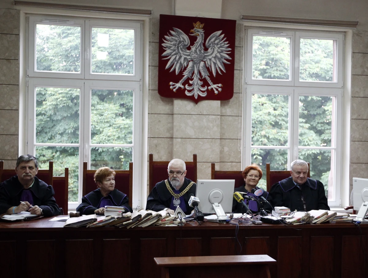 Po ponaddwuletnim procesie katowicki sąd okręgowy skazał byłego prezydenta Zabrza Jerzego G. na 25 lat więzienia za zabójstwo wierzyciela. Według oskarżenia, Lech F. zginął, bo G. nie był w stanie zwrócić mu wynoszącego kilkaset tysięcy złotych długu.