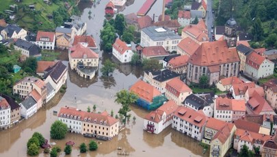 Powódź w Niemczech: Zalane miasta, przerwane wały i ewakuacje 