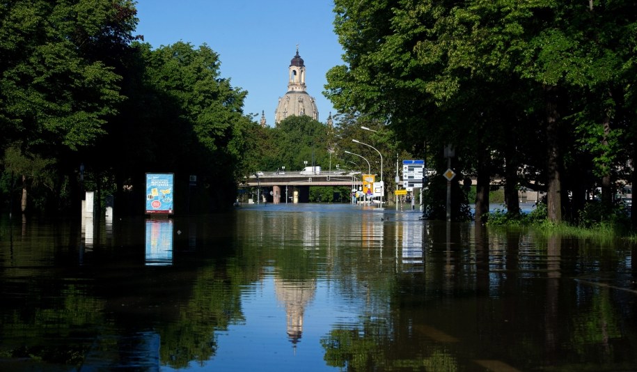 /ARNO BURGI /PAP/EPA