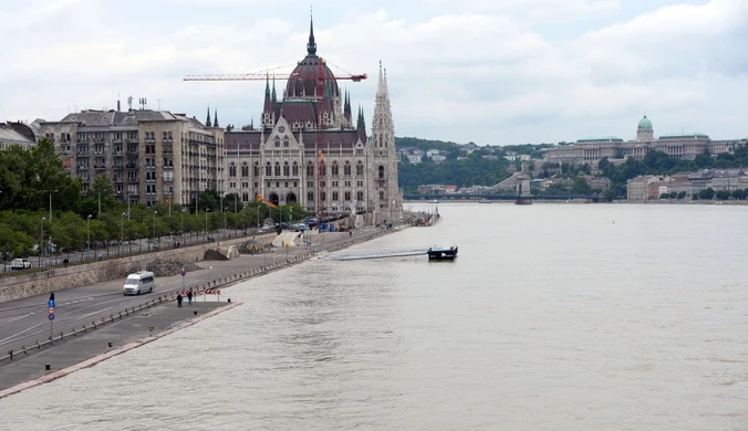 Do Budapesztu zbliża się fala kulminacyjna