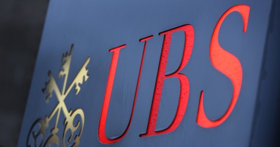 Francuski wymiar sprawiedliwości kontra wielki szwajcarski bank - paryska prokuratura postawiła zarzuty bankowi UBS, którego główna siedziba znajduje się w Zurychu. Oskarża tę placówkę o nielegalne zachęcanie francuskich milionerów do ukrywania pieniędzy przed fiskusem.