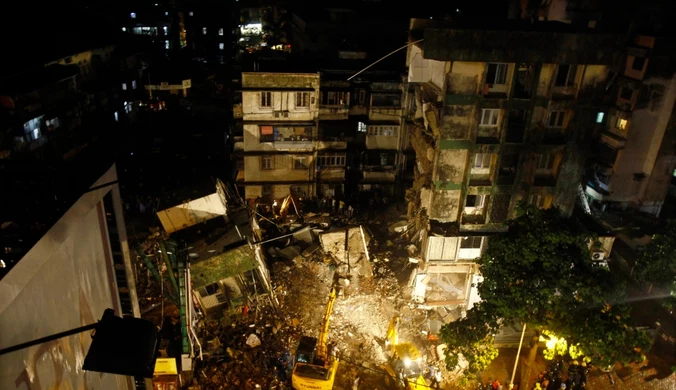 Indie: Jedna osoba zginęła, co najmniej 20 uwięzionych pod gruzami 