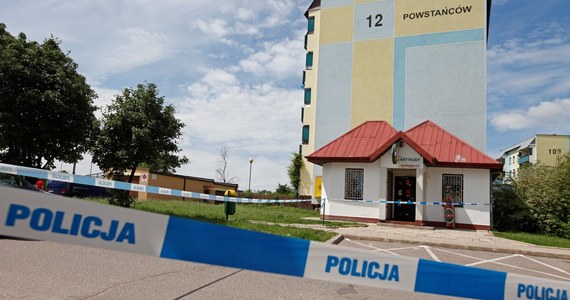 Policja zatrzymała 16-latka podejrzewanego o zabójstwo właściciela sklepu osiedlowego w Białymstoku. Około 50-letni mężczyzna został zaatakowany nożem. Zmarł, mimo prób reanimacji.
