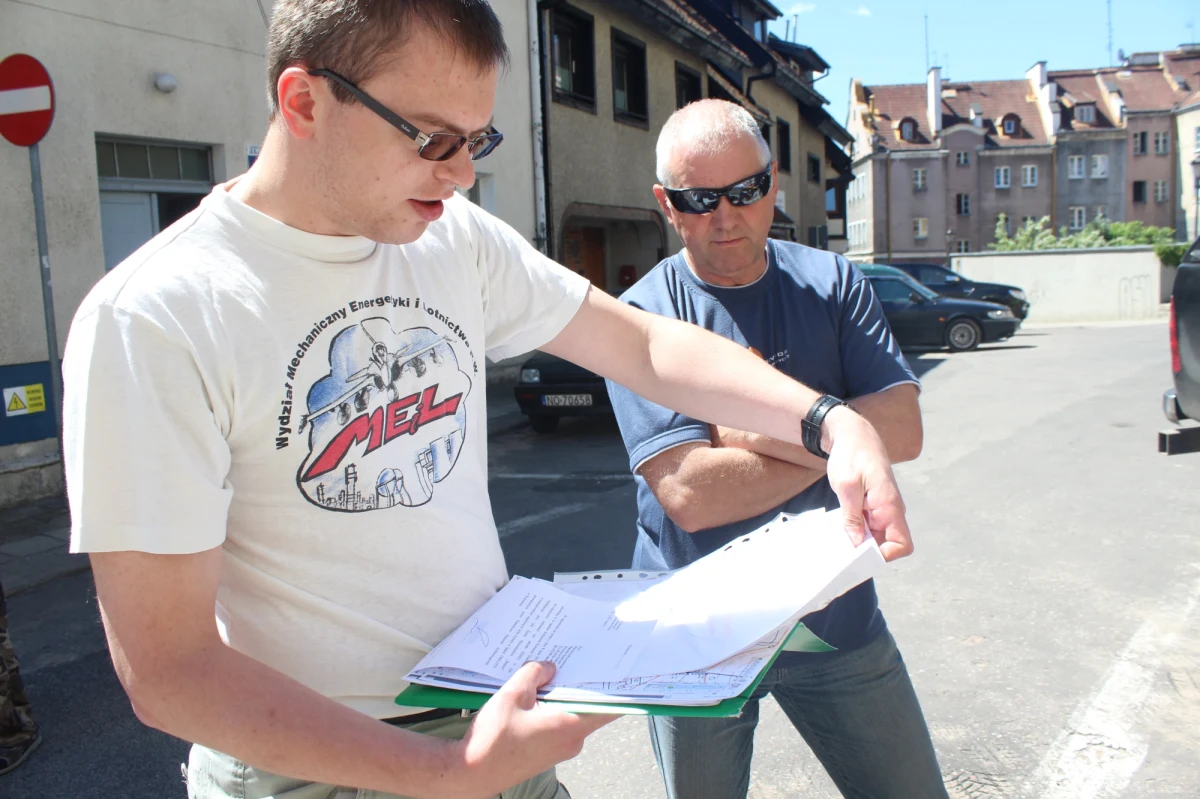 Czy zrabowane podczas II Wojny Światowej dzieła sztuki z muzeów w Królewcu, Kijowie i Charkowie są pod ruinami pałacu w Dzikowie Iławeckim na Warmii i Mazurach? Sprawdzi to Fundacja Thesaurus, która ma na to dowody.