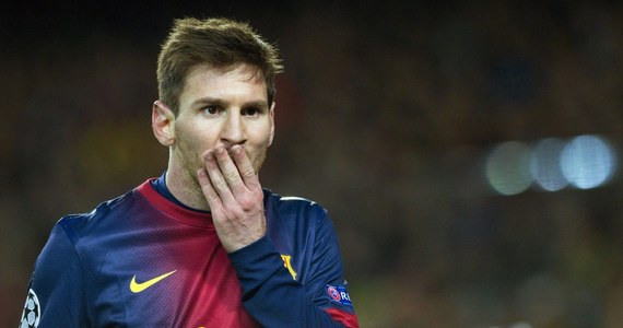 25-letni piłkarz Barcelony Lionel Messi oraz jego ojciec są podejrzani o zdefraudowanie ponad 4 milionów euro. Śledztwo w tej sprawie prowadzi hiszpański fiskus.