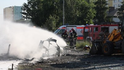 Eksplozja auta na parkingu w Bydgoszczy. Nie żyją dwie osoby