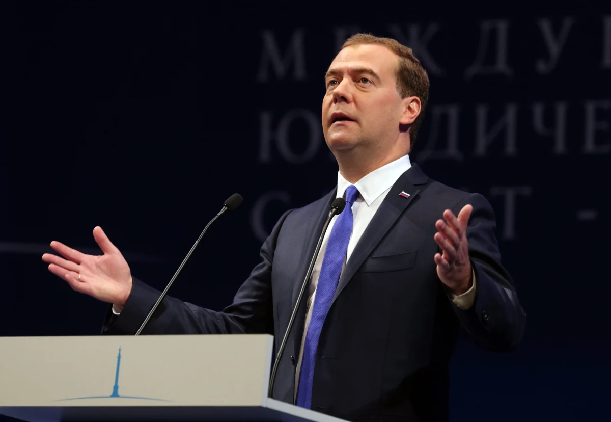 ​Rosyjski MSZ odmawia komentarza w sprawie rzekomego podsłuchiwania cztery lata temu prezydenta Dmitrija Miedwiediewa w czasie spotkania grupy G20. Zdaniem byłego szefa Federalnej Służby Bezpieczeństwa twierdzi, że takie podsłuchiwanie jest technicznie możliwie.