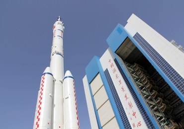 Chińska kapsuła z astronautami wróciła z kosmosu. "Całkowity sukces"