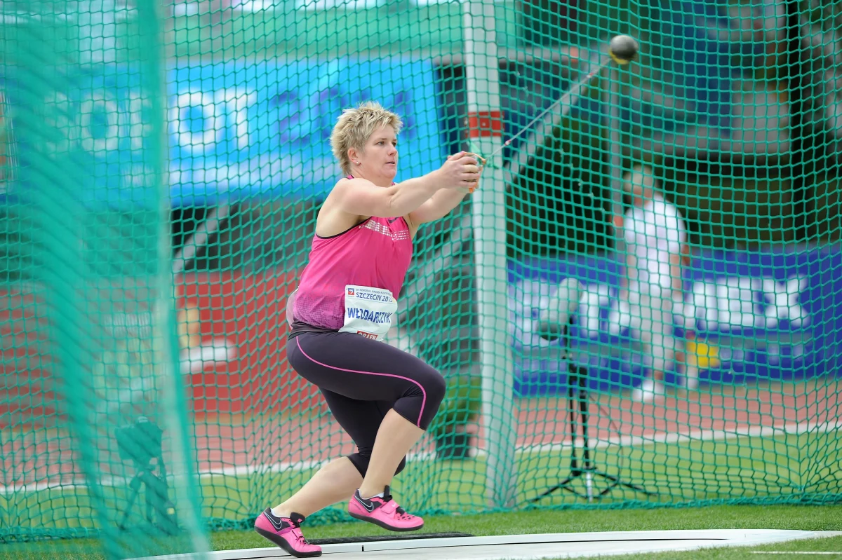 ​Jedna z naszych nadziei na medal podczas lekkoatletycznych mistrzostw świata w Moskwie, młociarka Anita Włodarczyk, do zawodów będzie przygotowywać się w Cetniewie. W sobotę weźmie udział w meczu Polska kontra Reszta Świata, czyli Festiwalu Rzutów im. Kamili Skolimowskiej. W ramach imprezy odbędą się konkursy pchnięcia kulą, rzutu oszczepem, rzutu młotem i rzutu dyskiem. 