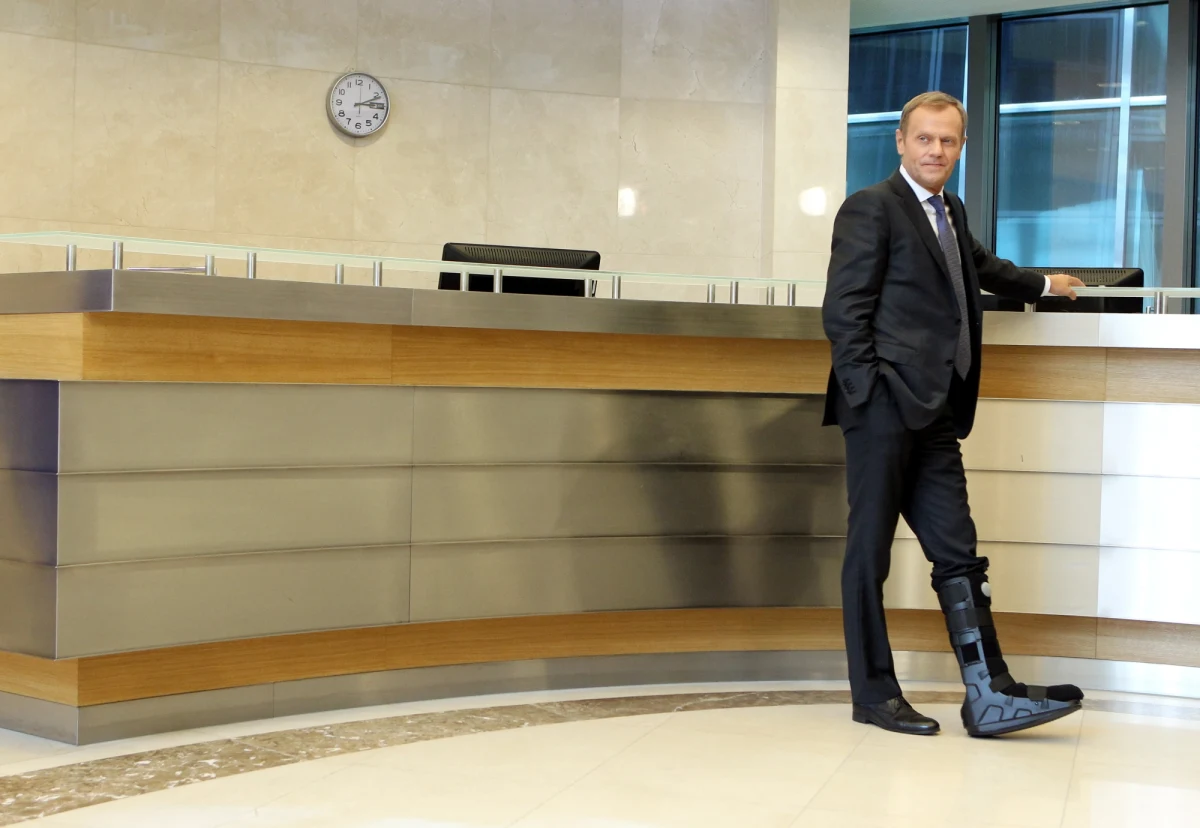 Działacze PO opanują w weekend Śląsk.  W Parku Śląskim w Chorzowie w sobotę zaczyna się zjazd Platformy Obywatelskiej. Partia Donalda Tuska nie zaplanowała z tej okazji specjalnych fajerwerków, nie zaprosiła też gości. Ale o emocje zadba kilkuset związkowców z Sierpnia '80, którzy mobilizują się na przyjazd premiera - donosi "Rzeczpospolita". 