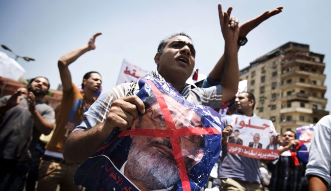 Miliony Egipcjan żądają odejścia prezydenta Mursiego 