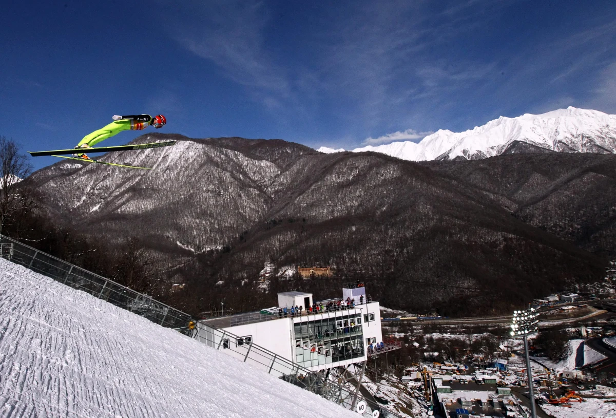 Przywódca rebeliantów na Kaukazie Północnym Doku Umarow, wróg numer jeden Kremla, zaapelował do swych zwolenników, by użyli maksimum sił w celu udaremnienia igrzysk olimpijskich w Soczi. Zimowe igrzyska mają się odbyć w lutym 2014 roku. 