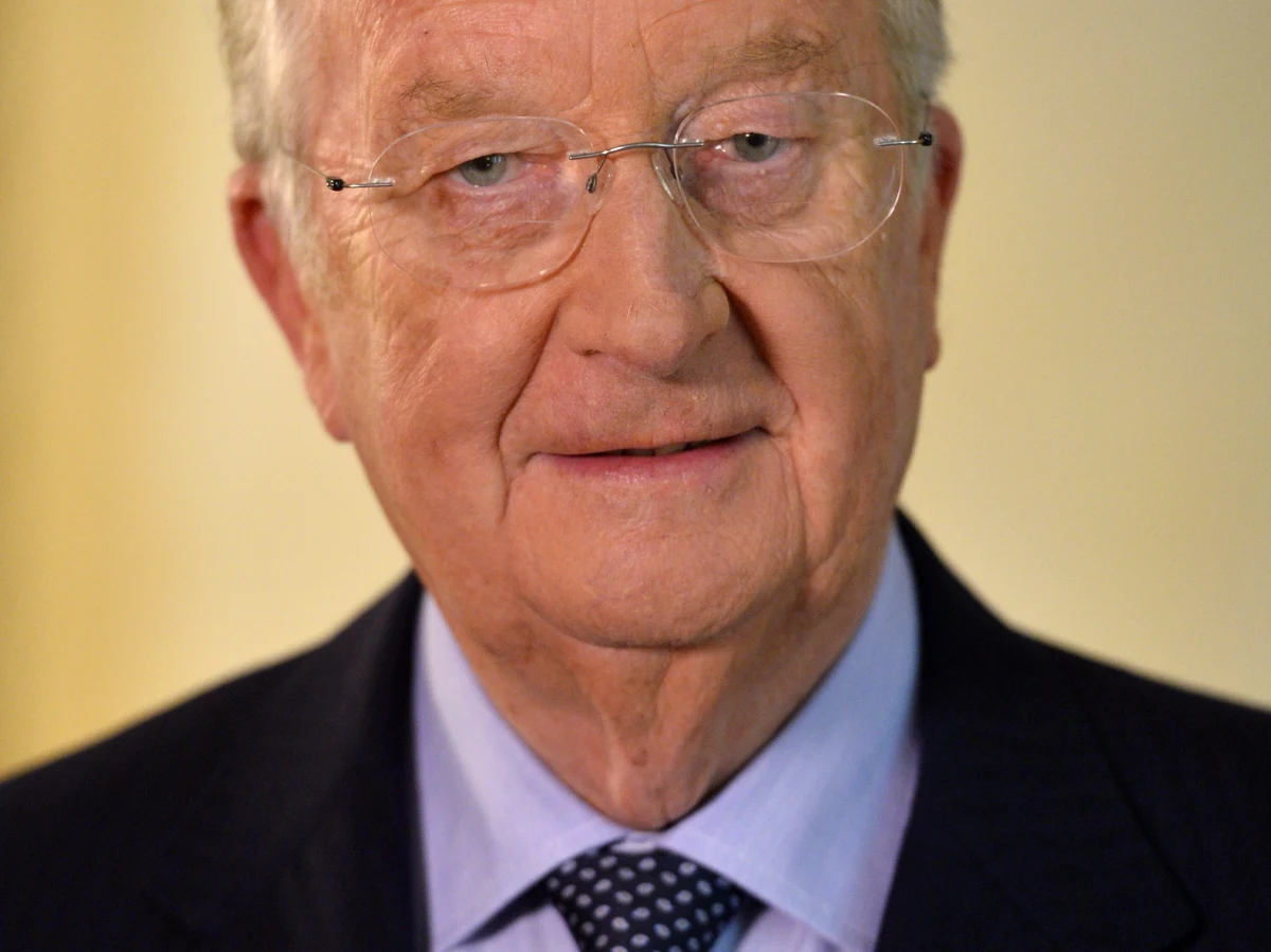 79-letni król Albert II nie chce już rządzić Belgią. Monarcha zrezygnuje z tronu 21 lipca. Jego następcą będzie najstarszy i od lat przygotowywany do tej roli syn - 53-letni książę Filip. 