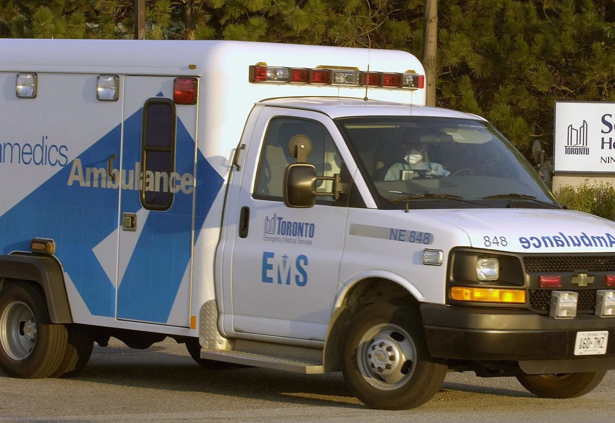 Pociąg towarowy z produktami naftowymi wykoleił się w mieście Lac-Megantic w kanadyjskiej prowincji Quebec. W rezultacie doszło do wybuchu czterech wagonów-cystern. Ewakuowanych zostało około tysiąca osób.