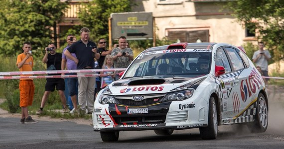 Trzykrotny mistrz Polski Kajetan Kajetanowicz (Subaru Impreza) wygrał 28. Rajd Karkonoski, trzecią rundę mistrzostw kraju i umocnił się na pozycji lidera w klasyfikacji generalnej.  