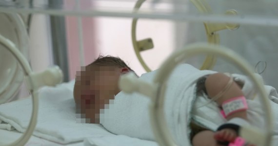 Warmińsko-mazurska policja szuka 34-letniej mieszkanki Biskupca. Kobieta z 2,4 promila alkoholu urodziła pijane dziecko, po czym uciekła ze szpitala. Jest poszukiwana.