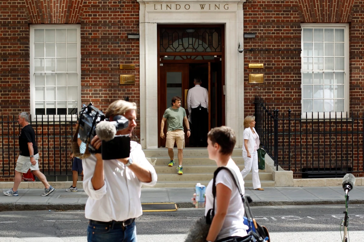 Wiktoria i Jakub to najczęściej typowane imiona dla pierwszego potomka księcia Williama i księżnej Kate - wynika z sondażu ośrodka YouGov opublikowanego w tygodniku "Sunday Times". 12 procent spośród 1800 ankietowanych wybrało imię Wiktoria. Z kolei w przypadku chłopca, 19 procent badanych uznało, że najlepsze imię to James, czyli Jakub.