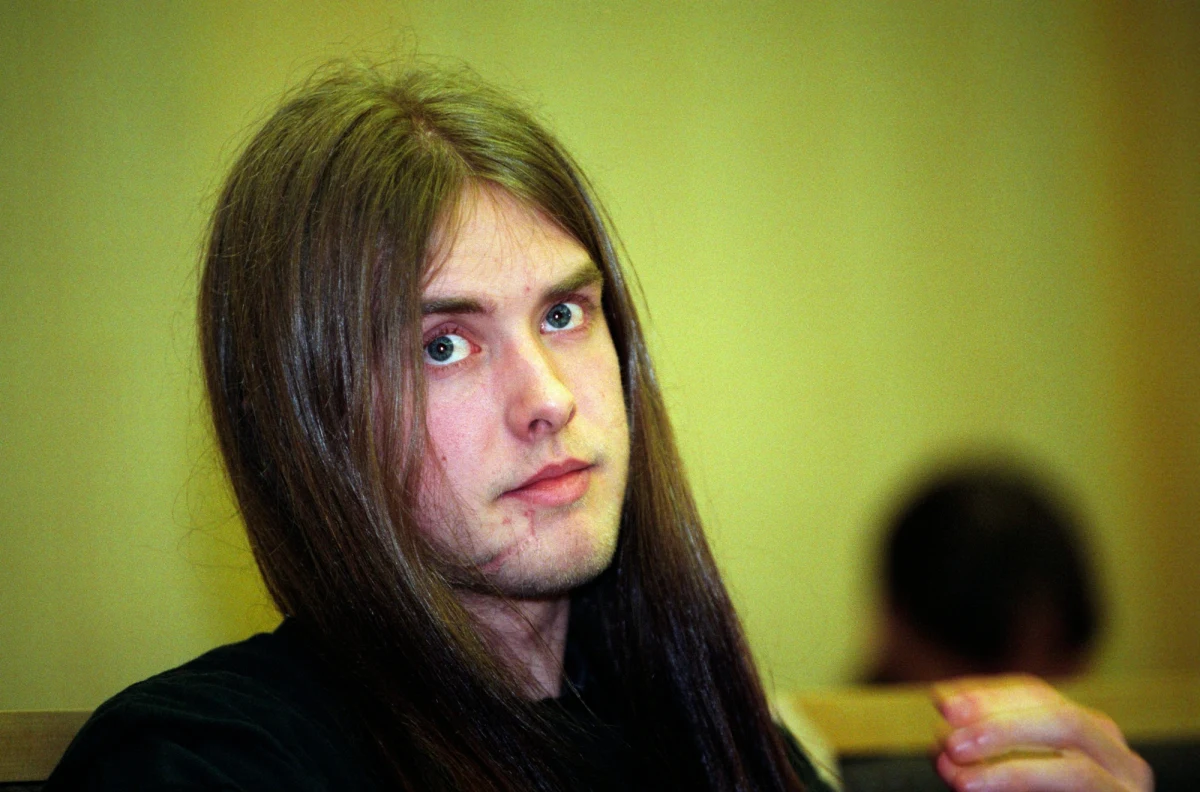 ​Norweski neonazista i zwolennik terrorysty Andersa Behringa Breivika, Kristian Vikernes, znany jako "Varg", oraz jego francuska żona zostali zatrzymani w środkowej części Francji. Według francuskiego MSW, Norweg był w stanie przygotować "zamach terrorystyczny na dużą skalę".