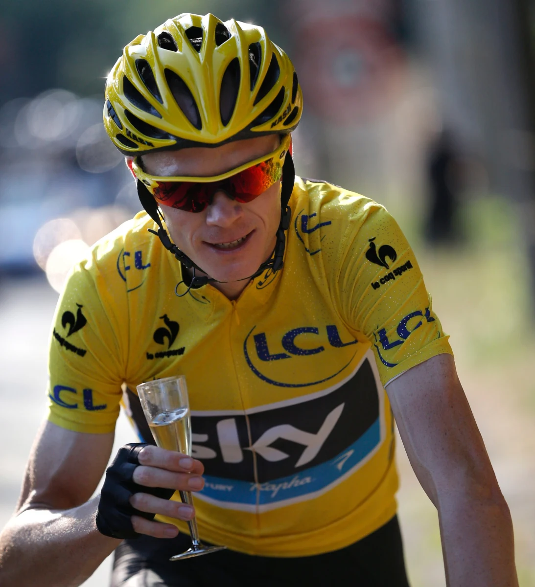 Brytyjczyk Chris Froome wygrał 100. edycję kolarskiego Tour de France. Wyprzedził Kolumbijczyka Nairo Quintanę (Movistar) i Hiszpana Joaquina Rodrigueza (Katiusza). Michał Kwiatkowski (Omega Pharma) ukończył wyścig na 11. miejscu.           

