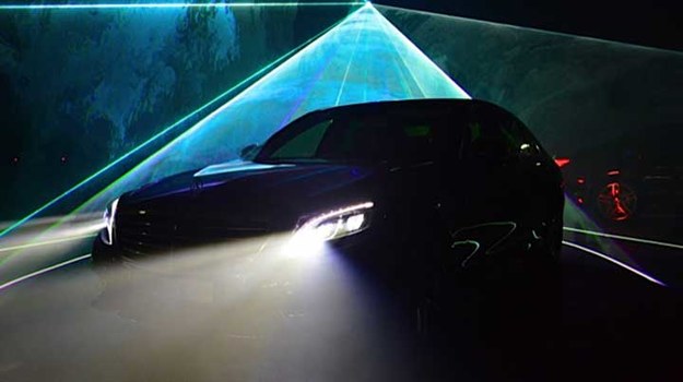 W nietypowej, „kosmicznej” scenerii Alvernia Studios, odbyła się krakowska premiera nowego Mercedesa klasy S.