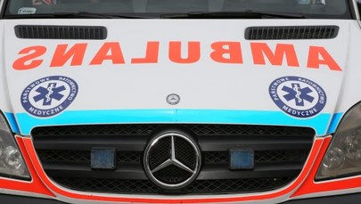 Groźny wypadek w Opolu. Auto uderzyło w czteroosobową rodzinę