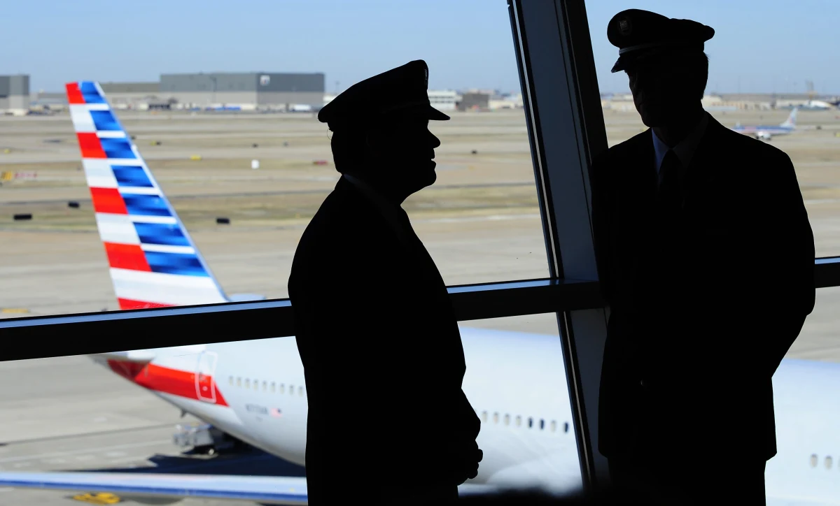 W Filadelfii wylądował awaryjnie samolot, po tym jak otrzymano informację, że na pokładzie może znajdować się bomba. Maszyna leciała z Irlandii.