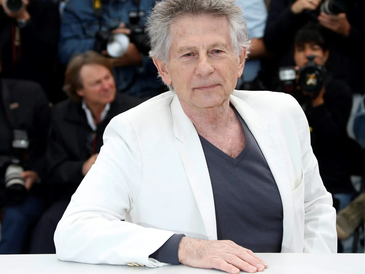 Jeden z najsłynniejszych reżyserów filmowych i kontrowersyjnych postaci świata filmu Roman Polański kończy 18 sierpnia 80 lat. Do jego najbardziej znanych dzieł należą "Nóż w wodzie", "Chinatown" i "Dziecko Rosemary".