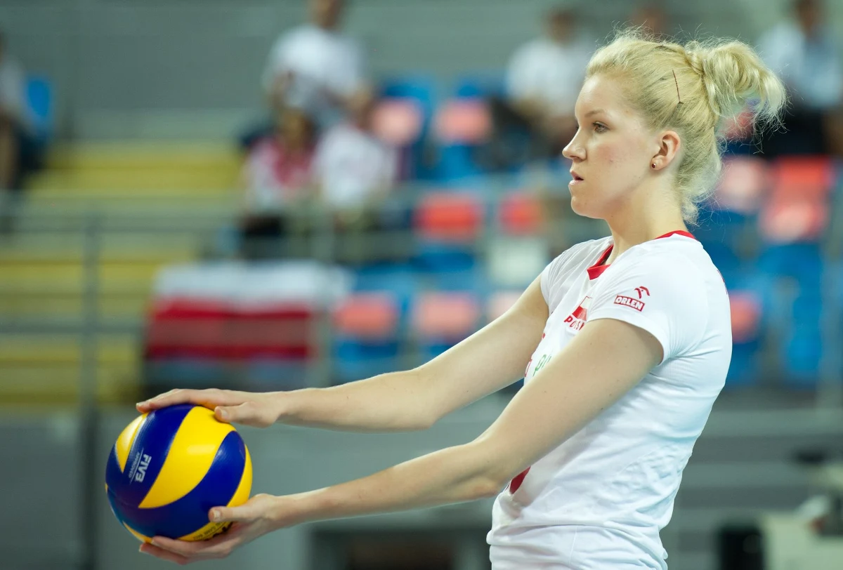 Polskie siatkarki pokonały w chińskim Wuhan Argentynę 3:2 (25:21, 21:25, 25:12, 23:25, 15:11) w ostatnim meczu fazy zasadniczej World Grand Prix. Jednak podopieczne Piotra Makowskiego nie mogą czuć się usatysfakcjonowane, bowiem cały turniej zakończyły tylko z dwoma wygranymi spotkaniami.