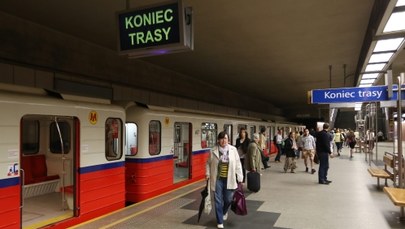 Od piątku warszawskie metro będzie kursować na całej linii