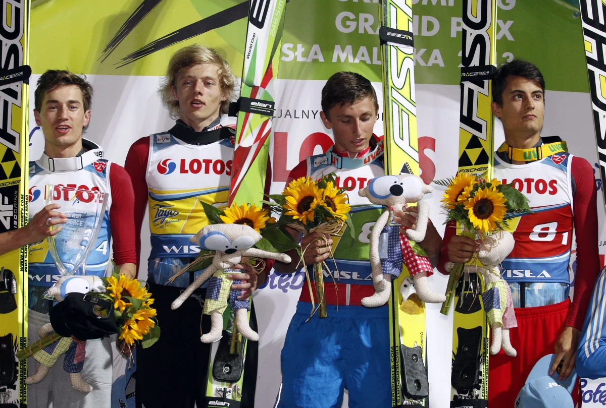 Najlepsi polscy skoczkowie nie wezmą udziału w dwóch konkursach Letniej Grand Prix w Hakubie. Kamil Stoch, Piotr Żyła i pozostali zawodnicy dostali kilka dni wolnego i wypoczywają. Do Japonii poleciała natomiast kadra w rezerwowym składzie. 