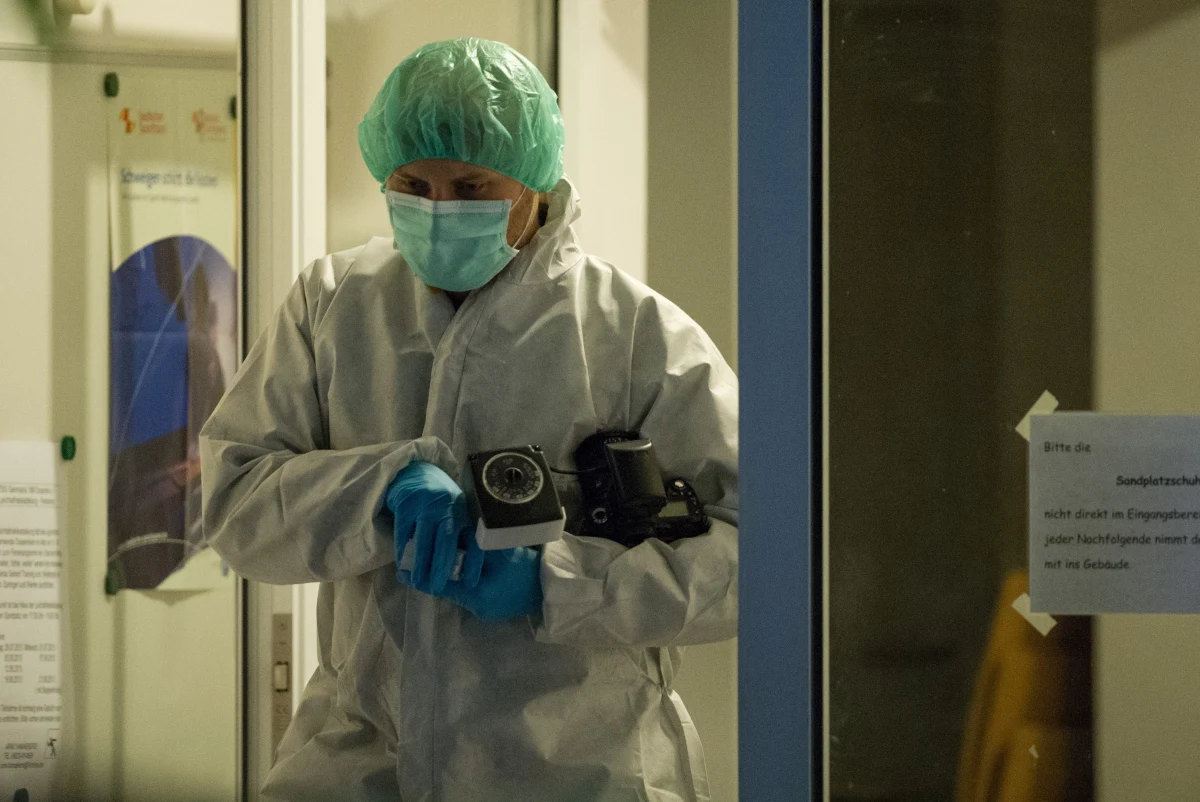 ​Trzech zabitych i pięciu rannych - to bilans strzelaniny, do której doszło we wtorek wieczorem w miasteczku Dossenheim w pobliżu Heidelbergu w południowo-zachodnich Niemczech. Poinformowała o tym agencja dpa, powołując się na policję. 