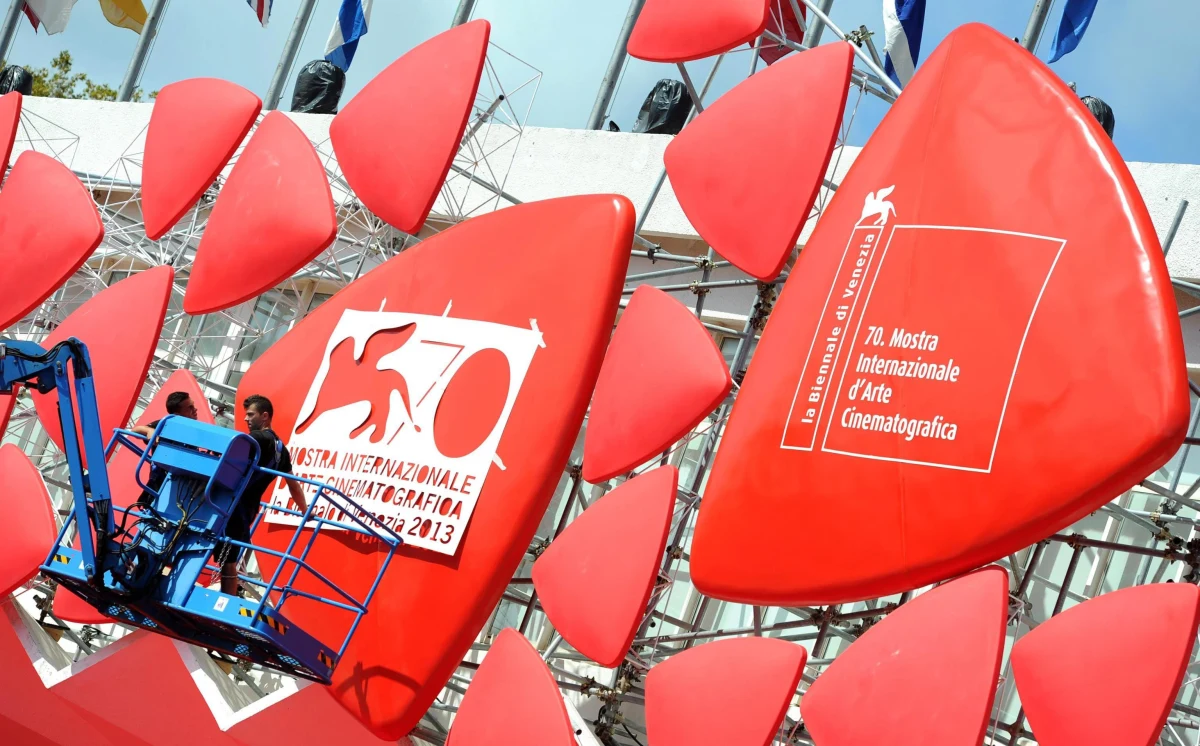 Wyjątkowo dużo wątków politycznych będzie na rozpoczynającym się w środę 70. festiwalu filmowym w Wenecji. Z ogromnym zainteresowaniem oczekuje się na światową prapremierę filmu Andrzeja Wajdy "Wałęsa. Człowiek z nadziei". 